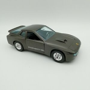 【送料無料】模型車 モデルカー ブラゴポルシェターボburago 124 porsche 924 turbo