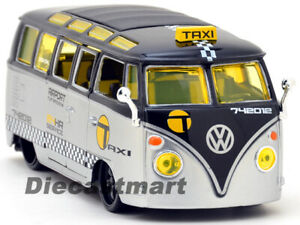 【送料無料】模型車 モデルカー マイストトドススターズフォルクスワーゲンサンバフルゴネタタクシーデメタルプラタmaisto 125 todos stars 1951 vw volkswagen samba furgoneta taxi de metal plata