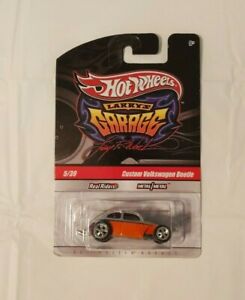 【送料無料】模型車 モデルカー ホットホイールラリーガレージカスタムフォルクスワーゲンビートルオレンジhot wheels larrys garage custom volkswagen beetle orange