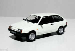 【送料無料】模型車 モデルカー サマラlada vaz samara 2108 1985 143 ixoist
