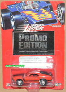 【送料無料】模型車 モデルカー ジョニーライトニングプロモーションボスjohnny lightning promo edition 1970 boss 302|hokushin