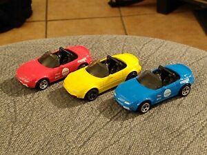 【送料無料】模型車 モデルカー マツダミアタホットホイールロージーロットhot wheels loosie lot of three mazda miata cars 11,992円
