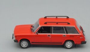 【送料無料】模型車 モデルカー ラダリヴァデアゴスティーニvaz 2104 lada riva 1500 deagostini 143