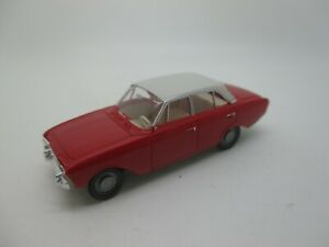 【送料無料】模型車 モデルカー ワイキングフォードタウヌスシアwiking ford taunus shear 138 *
