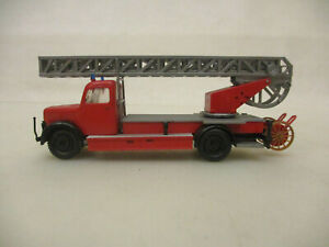 【送料無料】模型車 モデルカー マギラスロータリーヘッドx16092 187 magirus fire engine rotary head vgc