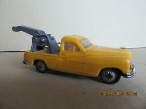 【送料無料】模型車 モデルカー ノレフフォードフランスヴェデットトレーラーイエローヤギ624n norev 34 ford france vedette trailer yellow with goat 143|hokushin