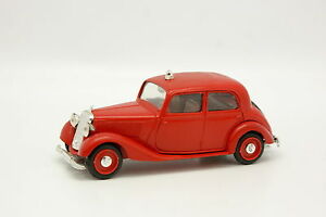 【送料無料】模型車 モデルカー スピードメルセデスフォイアーヴェールsb speed 143 mercedes 170v feuerwehr firemen
