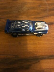 【送料無料】模型車 モデルカー リビテホットホイールカーrivited hot wheels car 2004