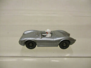 【送料無料】模型車 モデルカー x13124wiking 187 porsche spyder breit sehr guter zustand