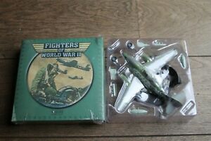 【送料無料】模型車 モデルカー アトラスfighters of world war ii 172 plane atlas