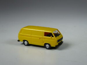 【送料無料】模型車 モデルカー カラーコーンイエローウィキングスペシャルモデルボックスnlkr15 wiking special model vw t3 box in special colour corn yellow｜hokushin 12,449円
