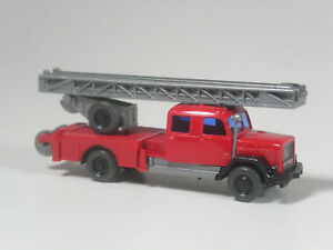 【送料無料】模型車 モデルカー トップモデルマジラスワイキングtop wiking special model magirus saturn fire ladder
