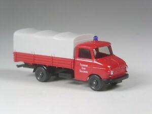 【送料無料】模型車 モデルカー トップワイキングソンダーモデルオペルブリッツトラックバケット|hokushin