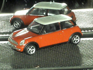 【送料無料】模型車 モデルカー ミニソリッド minisolido red