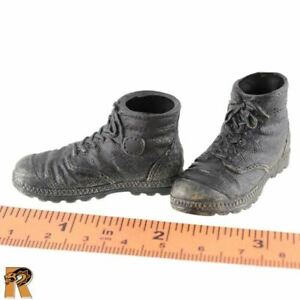 【送料無料】模型車 モデルカー ダイハードジョニーブーツスケールブラザーアクションフィギュアdie hard johnny 20 boots for feet 16 scale brother action figures｜hokushin