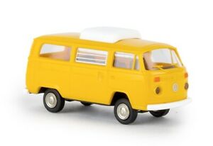 【送料無料】模型車 モデルカー ブレキナフォルクスワーゲンキャンピングカーダークイエローbrekina 90928 187 volkswagenvw t2 camperdark yellow with roof