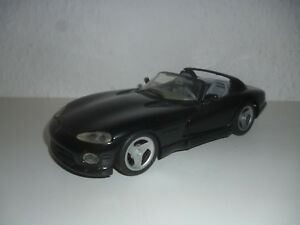 【送料無料】模型車 モデルカー マイストモデルカーダッジバイパーmaistomodel cardodge viper rt10124641