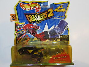 【送料無料】模型車 モデルカー ホットホイールクラッシャードッピオダメージロジラhot wheels crashers 2 doppio damage rodzilla