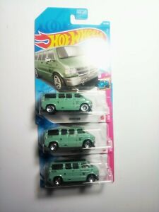 【送料無料】模型車 モデルカー ホットホイールダッジヴァンムーンアイズhot wheels 2021 dodge van moon eyes lot of 3｜hokushin