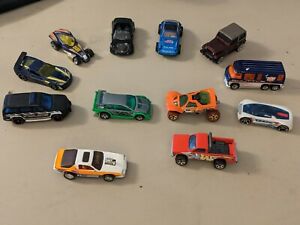 【送料無料】模型車 モデルカー ホットホイールカルカスタムブーンシボレーシェビーカマロロットhot wheels cal custom blown 1974 74 chevrolet chevy camaro 164 lot of 12