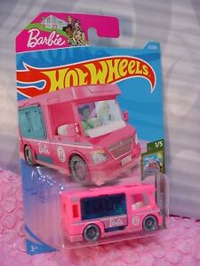 【送料無料】模型車 モデルカー バービードリームキャンピングカー?ピンクホワイト??ホットホイールケースbarbie dream camper 21? pink; white int? hw getaways ? 2021 i hot wheels case a|hokushin