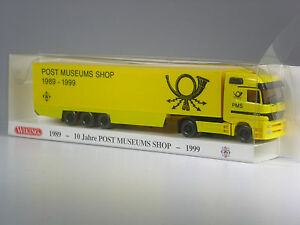 【送料無料】模型車 モデルカー レアワイキングプロモーションモデルアクトロスショップrare wiking promotional model mb actros 10 annual postal museum shop bnib