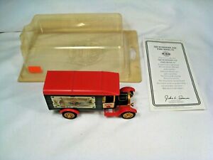 【送料無料】模型車 モデルカー バドワイザーフォードモデルミニチュアbudweiser 1926 ford model ttminiature auto with coa 7|hokushin