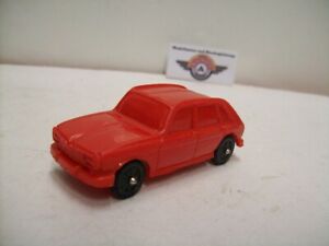 【送料無料】模型車 モデルカー ルノービニールラインメイドインドイツrenault r16, 1965, red, vinyl line made in w germany 143｜hokushin