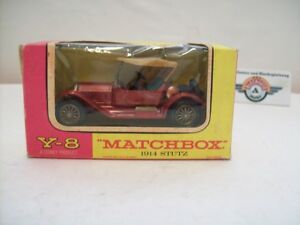 【送料無料】模型車 モデルカー マッチボックスモデルオブイェスターイヤースタッツロードスターレッドメタリックmatchbox model of yesteryear y8 stutz roadster, red metallic, 1914, ovp