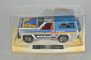 【送料無料】模型車 モデルカー ギスバルパトロールラリーv739 guisval 09008 143 nissan patrol rally a b|hokushin