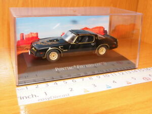 【送料無料】模型車 モデルカー ポンティアックpontiac firebird 143 1977