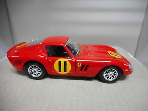 【送料無料】模型車 モデルカー フェラーリボックスferrari 250 gto 1962 bburago 124 usedno boxsee photos