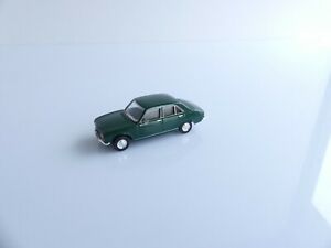 【送料無料】模型車 モデルカー ブレキナカープジョーbrekina 187 eme car peugeot 504