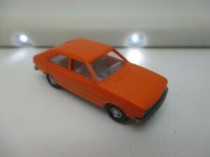【送料無料】模型車 モデルカー ワイキングパサートレッドオレンジシアwiking vw passat, redorange shear 504