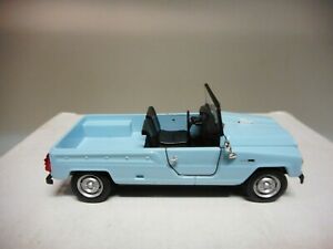 【送料無料】模型車 モデルカー ルノーロデオヴォイトゥールフランスノレフハシェットボイテrenault rodeo 1972 voitures french norev hachette 143 boite