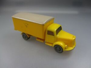 【送料無料】模型車 モデルカー ワイキングポストコファーシューブwiking mb 3500 postkerlkw schub 77