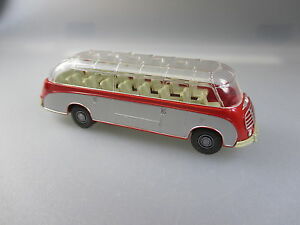 【送料無料】模型車 モデルカー ワイキングセトラバスシューブwiking setra bus schub 106