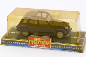 【送料無料】模型車 モデルカー ノレフジェットカーシトロエンボックスnorev jet car old 143 citroen 2cv with its box｜hokushin