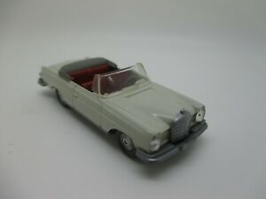 【送料無料】模型車 モデルカー ワイキングメルセデスカブリオレパールホワイトアシッドマニュアルwiking mercedes 280se cabriolet, pearl white, acid manual nr3824e