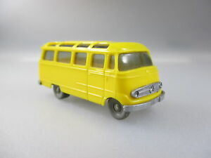 【送料無料】模型車 モデルカー ワイキングメルセデスバスシューブwiking mercedes mb small bus l319 schub 42