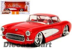 【送料無料】模型車 モデルカー ジェイダビッグテンポムスコロシボレーコルベットロッソモデリーノオートjada 124 big tempo muscolo 1957 chevrolet corvette rosso modellino auto 31451