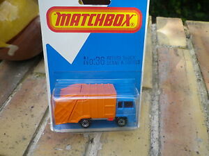 【送料無料】模型車 モデルカー マッチイングランドゴミボックスシールブリスターmatchbox england 1980 mb 36 dumpster bom refuses box sealed blister
