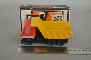 【送料無料】模型車 モデルカー プラスチックcar toys toy l12 cm ussr udssr plastic ovp