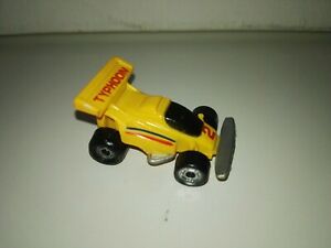 【送料無料】模型車 モデルカー マイクロマシンチャームレースカーmicro machines charm max race car no 2 typhoon
