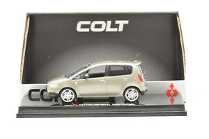 【送料無料】模型車 モデルカー コルトドアスピードボックスプロモーションmitsubishi colt 5 door 2005 speed 143 in box promotional