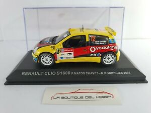 【送料無料】模型車 モデルカー ルノークリオラリーポルトガルマトスアルタヤスケールrenault clio s1600 rally portugal p matos chaves 2005 altaya scale 143