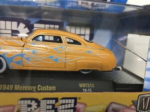 【送料無料】模型車 モデルカー マシンカスタムm2 machines pez 1949 mercury custom｜hokushin