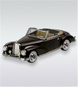 【送料無料】模型車 モデルカー デアゴスティーニロードスターボックスブリスターカードdeagostini, 300 s roadster, bauj 1952 degree 143, boxed and on blister card
