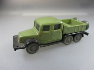 【送料無料】模型車 モデルカー モデルタトラカレメイヤートターユニットシューブespewe, gdr models tatra 141 cullemeyr tractor unit schub 76