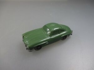 【送料無料】模型車 モデルカー ワイキングメルセデスベンツダンケルマイグリュンシュブwiking mercedes benz 300sl, no moons, dunkelmaigrun schub 71
